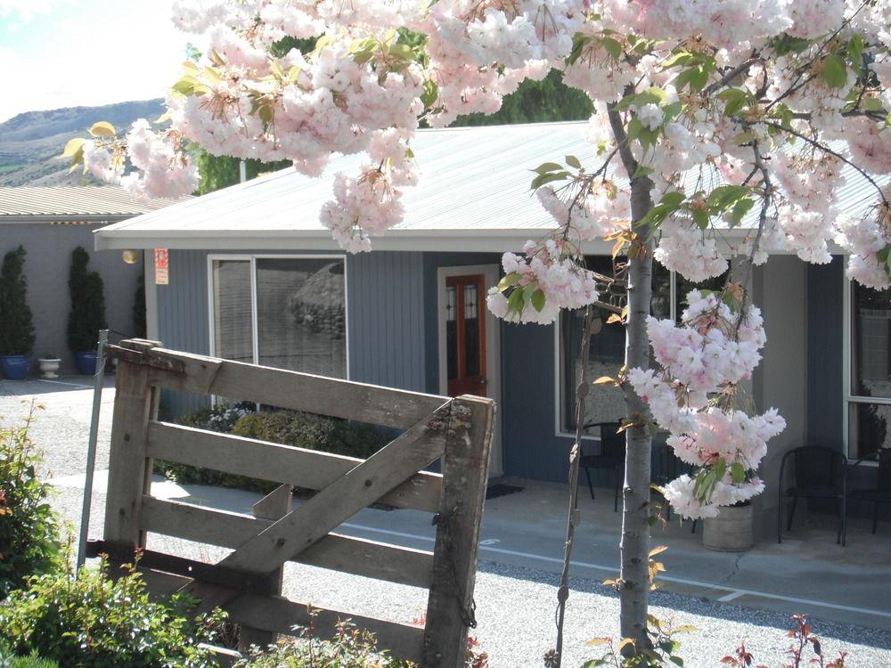 Central Gateway Motel Cromwell Buitenkant foto