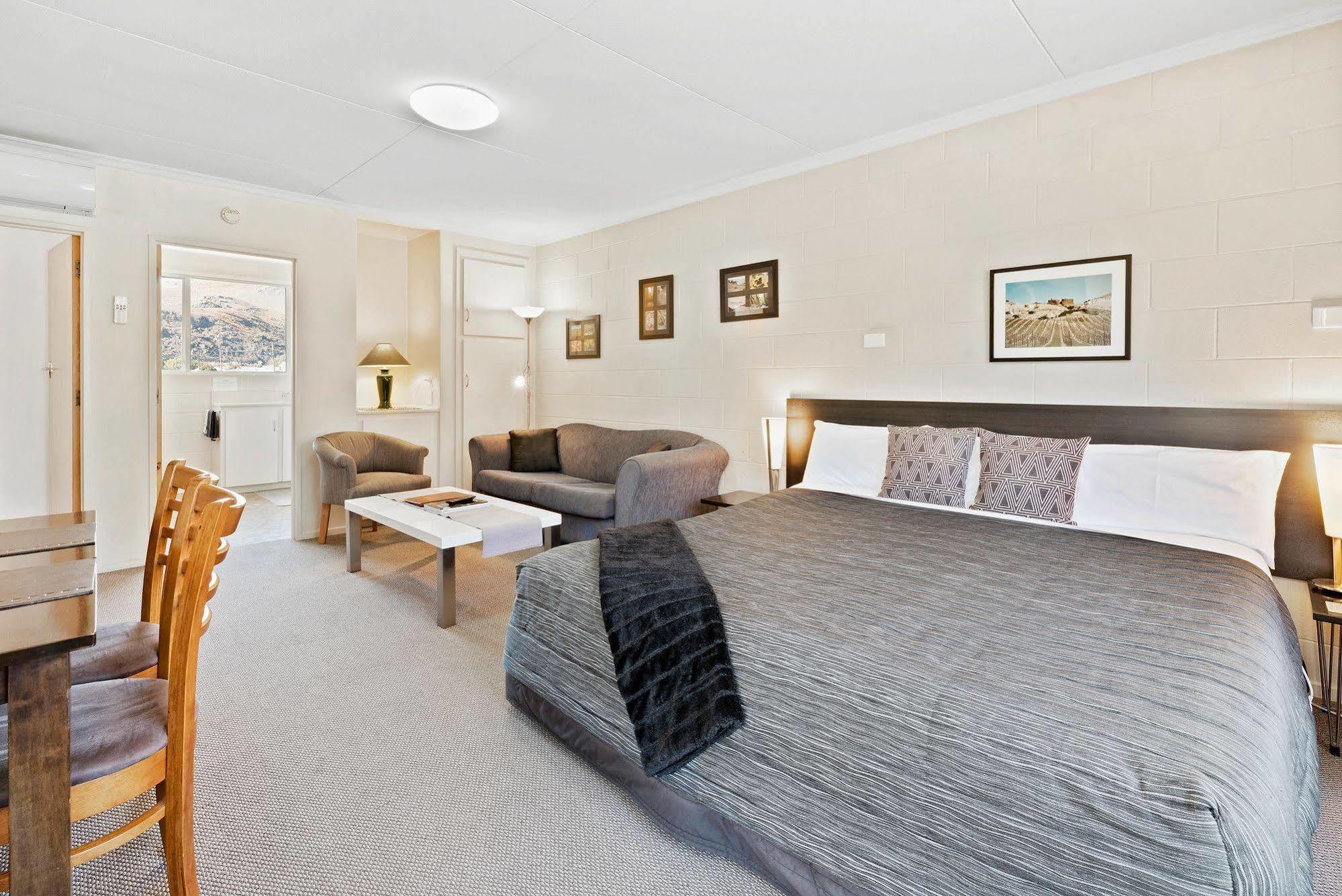 Central Gateway Motel Cromwell Buitenkant foto
