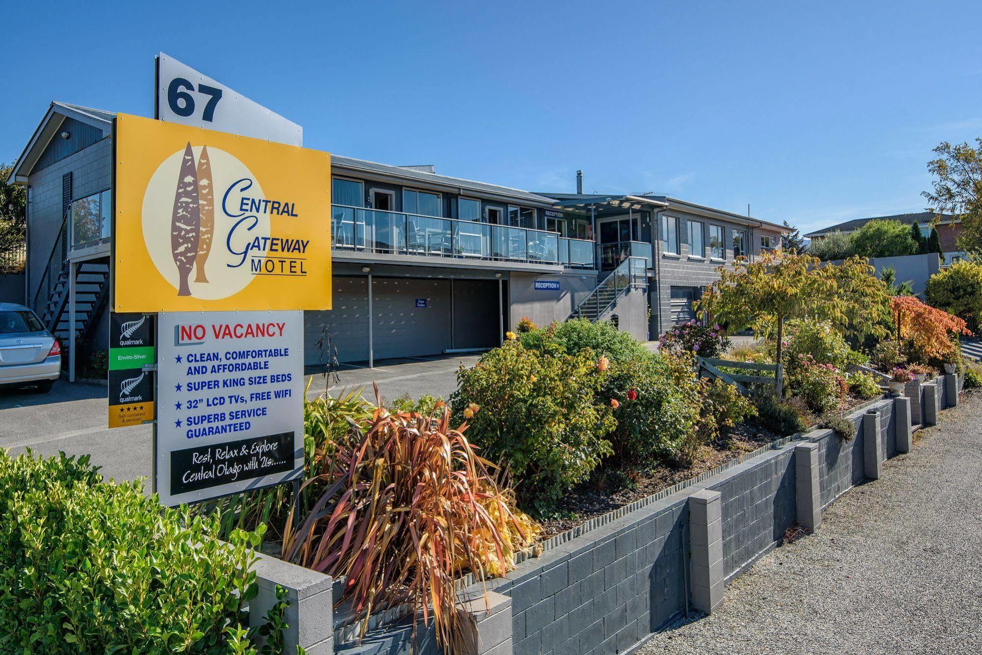 Central Gateway Motel Cromwell Buitenkant foto